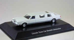 Eindelijk stretched limo in 1:87!