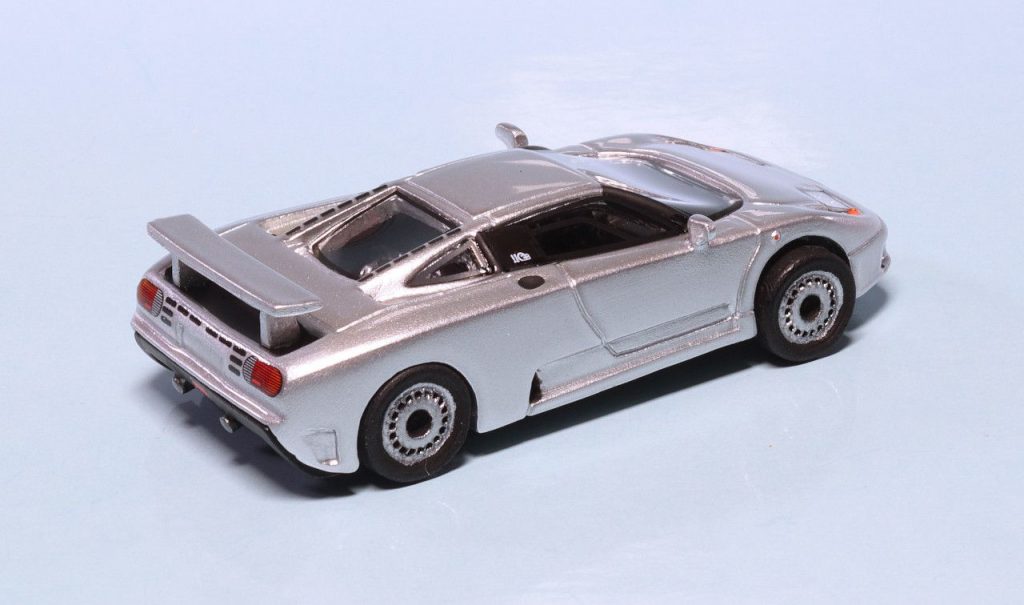 187 BOS Bugatti EB110 achter