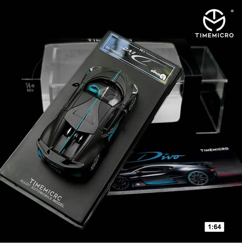 1;64 Bburago Bugatti Divo 3
