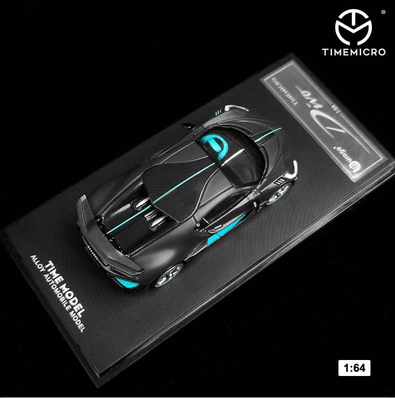 1;64 Bburago Bugatti Divo 4