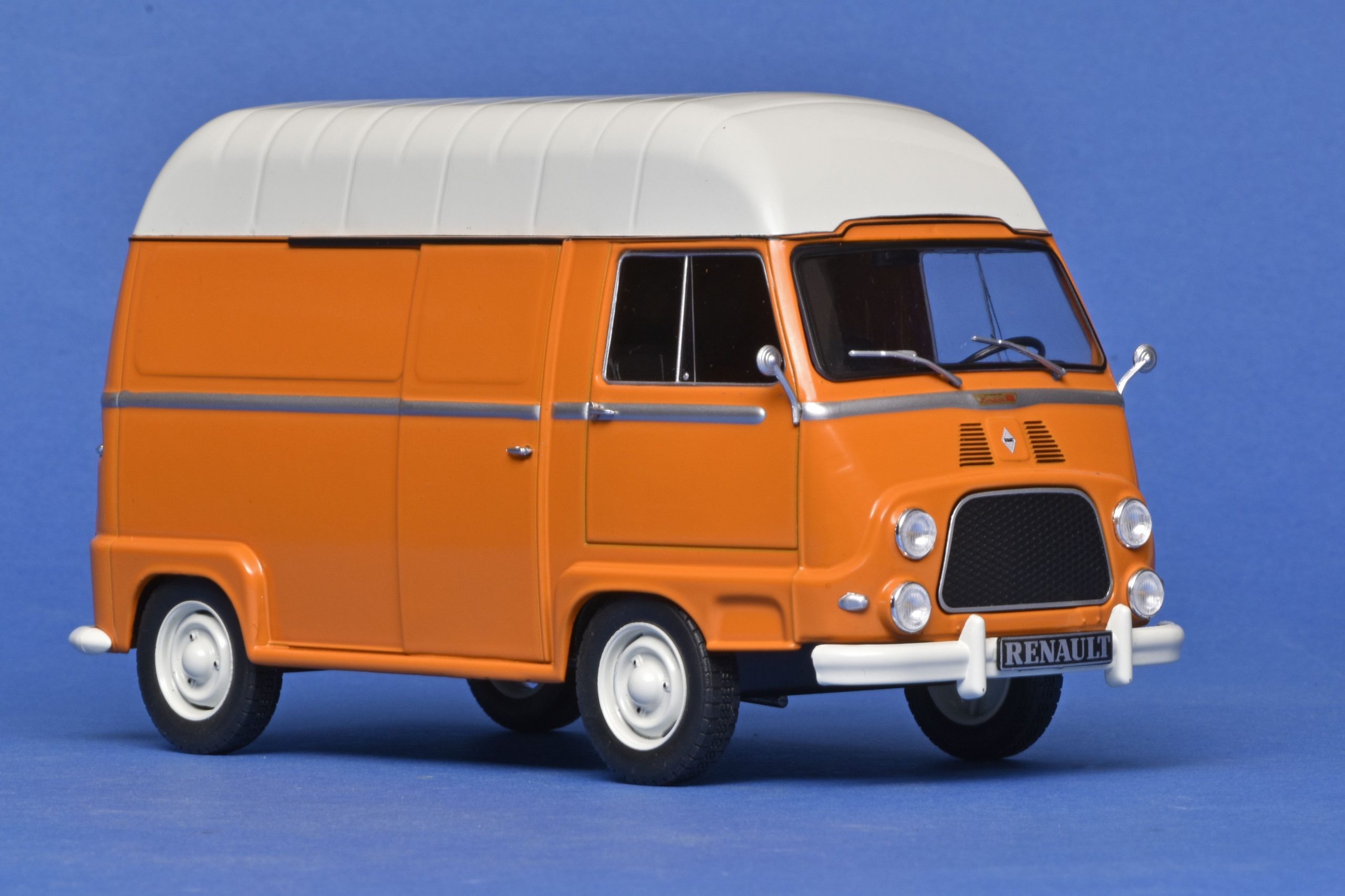 Renault Estafette, WhiteBox 1:24