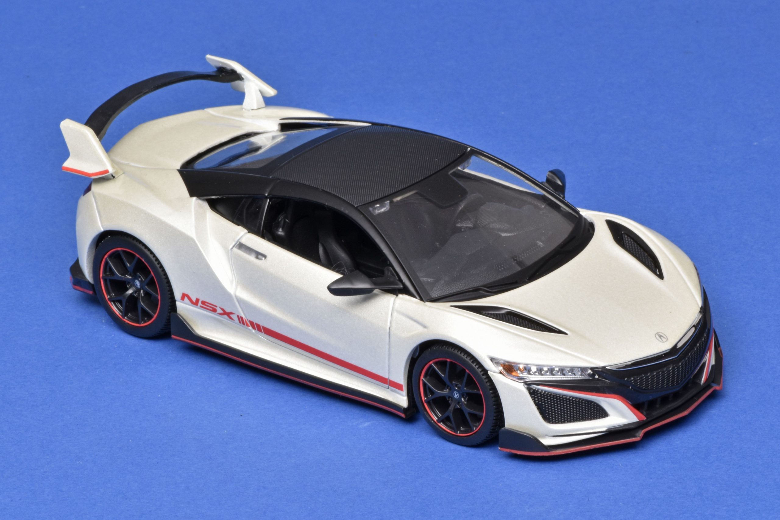 Honda/Acura NSX 2018, Maisto (1:24)