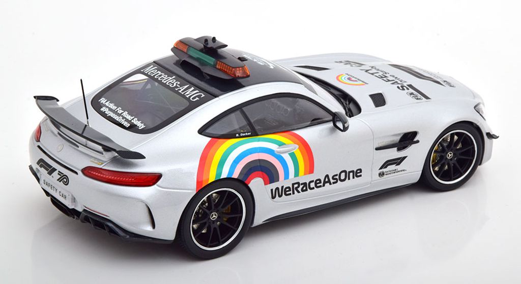 18minic-Mercedes-AMG F1 Safety Car 2020-2