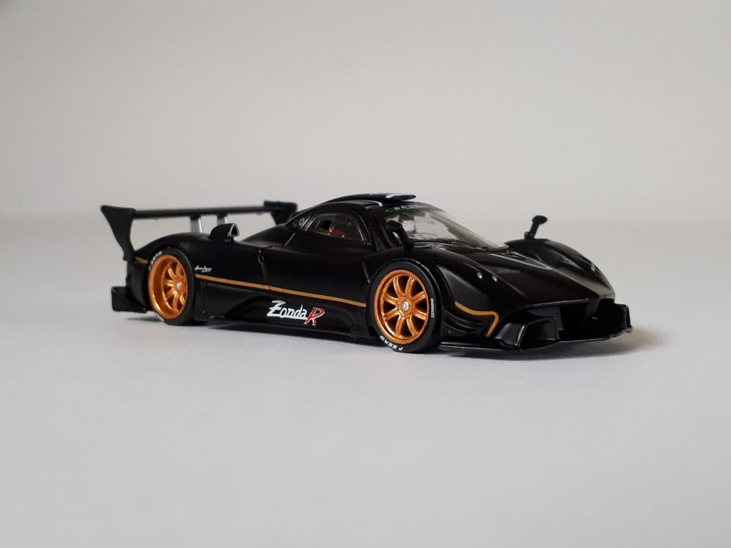 1;64 Tarmac Pagani Zonda R 1