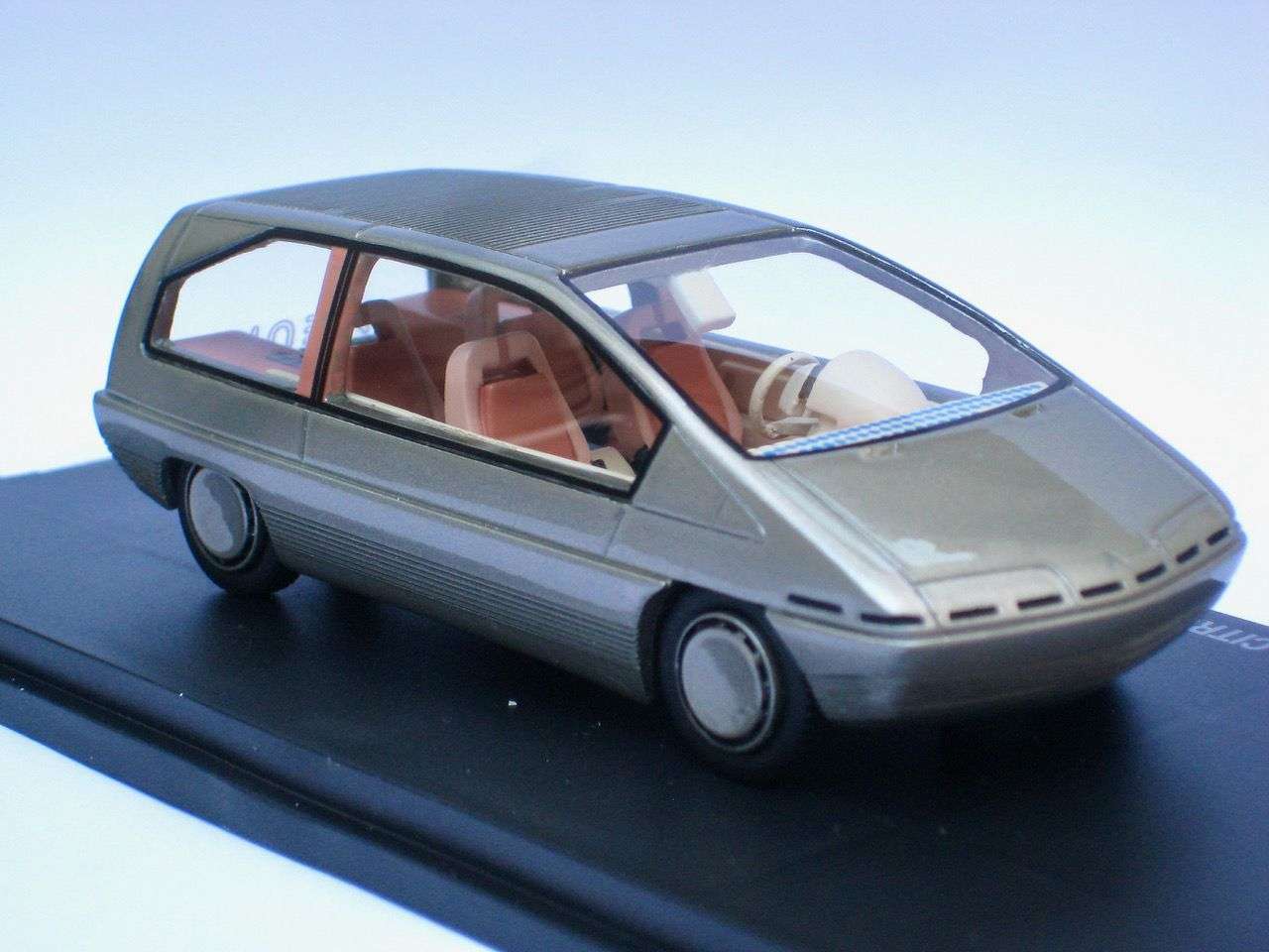 143 Franstyle Citroen Xenia 2
