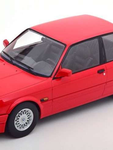 118 KK Scale BMW 320i E30 Italo M3 1989