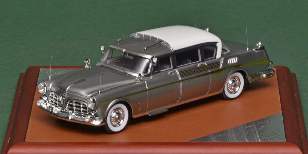 43CMF Imperial Crown Ghia Limousine 1956 2
