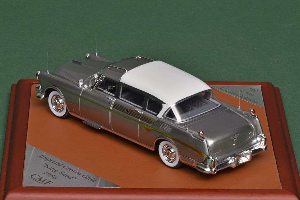 43CMF Imperial Crown Ghia Limousine 1956 4