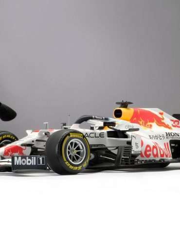 8Amalgan RedBull RB16B 2021 1