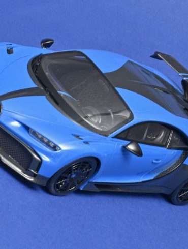118 TSM Bugatti Chiron Pur Sport 2020