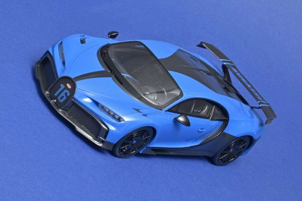 118 TSM Bugatti Chiron Pur Sport 2020