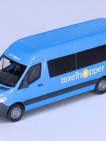 187 Busch Mercedes Benz Sprinter Texelhopper