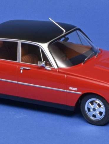 18MCG Rover 3500 P6 RHD 1974 4