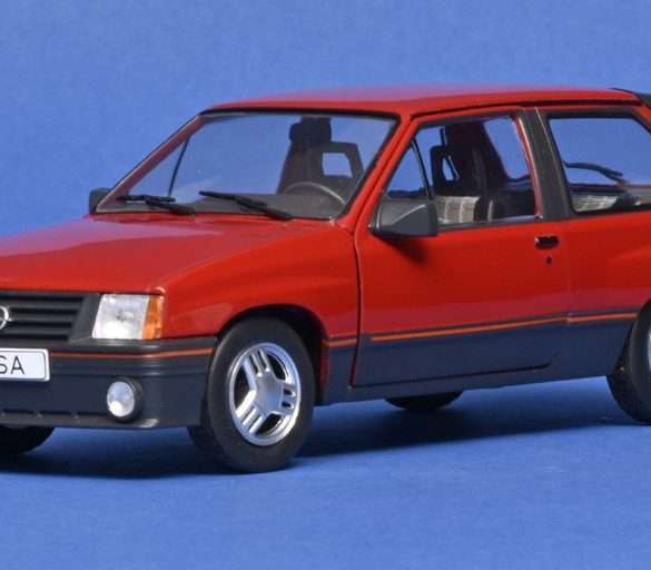 24WhiteBox Opel Corsa A SR 1