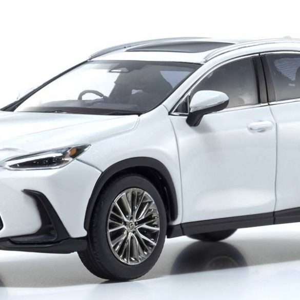 43Kyosho LexusNX450hplus KS039070Q 1