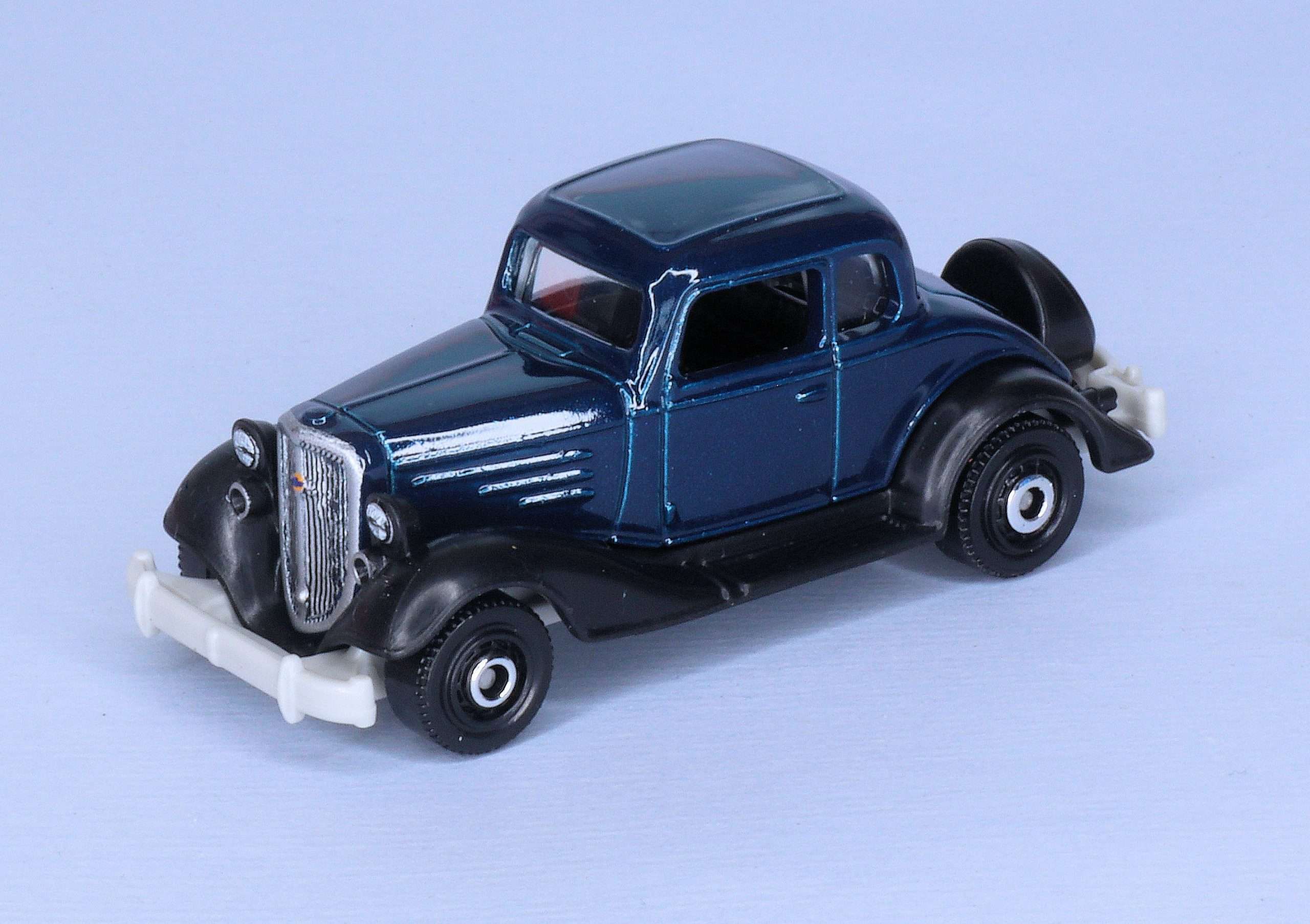 Matchbox.3inch.1934 Chevy Master Coupe2