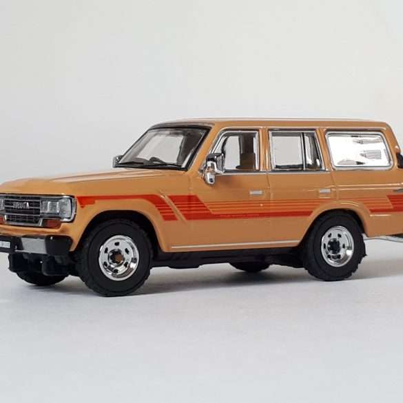 164 Hobby Japan Toyota Land Cruiser J60 1