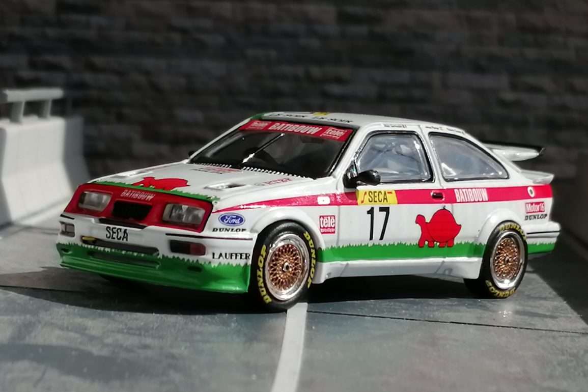 164 Tarmac Works Ford Sierra RS500 Cosworth