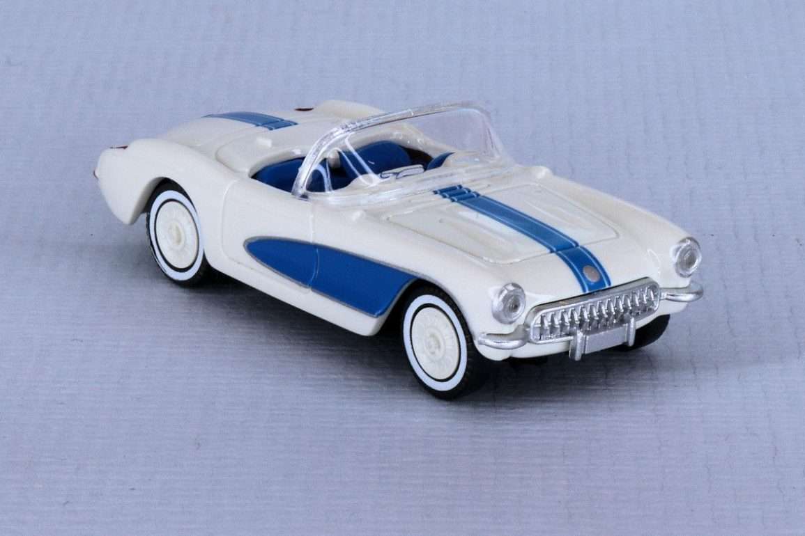 187 Wiking Chevrolet Corvette C11953