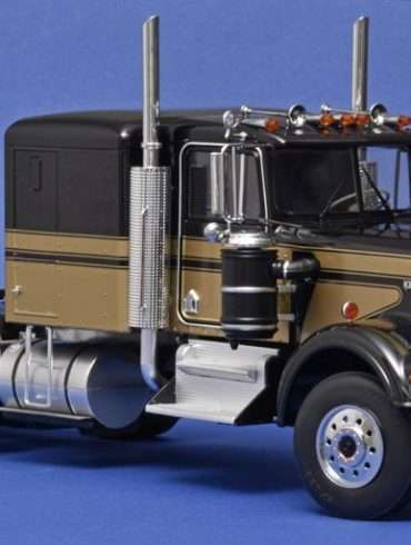 18RoadKings Kenworth 1