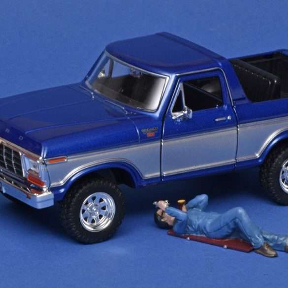 24American Diorama Mechanic Ken Paul Dan