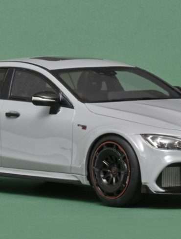 118 GT Spirit Brabus Roket 900