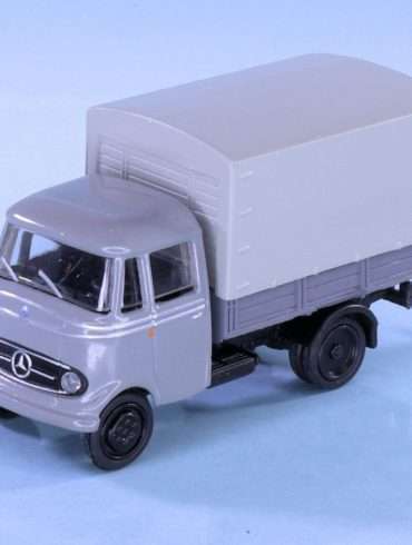INT.Schuco 87.MB L 319 Huifbakwagen1