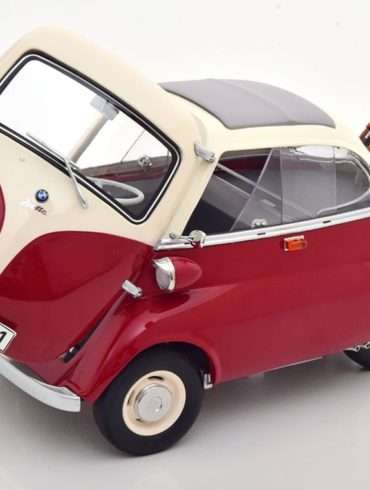 112 Schuco BMW Isetta Export open