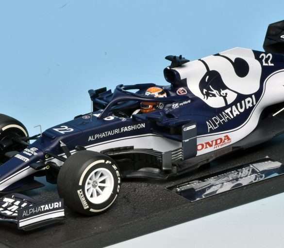 118 Minichamps Alphatauri AT2 Y Tsunoda 2021