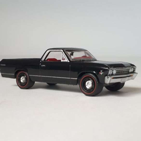164 Johnny Lightning Chevrolet El Camino 1