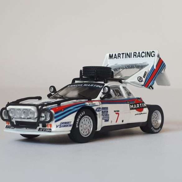 164 Tarmac Works Lancia 037 Rally 3