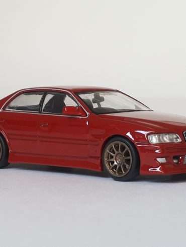 164 Tarmac Works Vertex Toyota Chaser 1