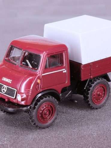 187 Wiking Unimog U402
