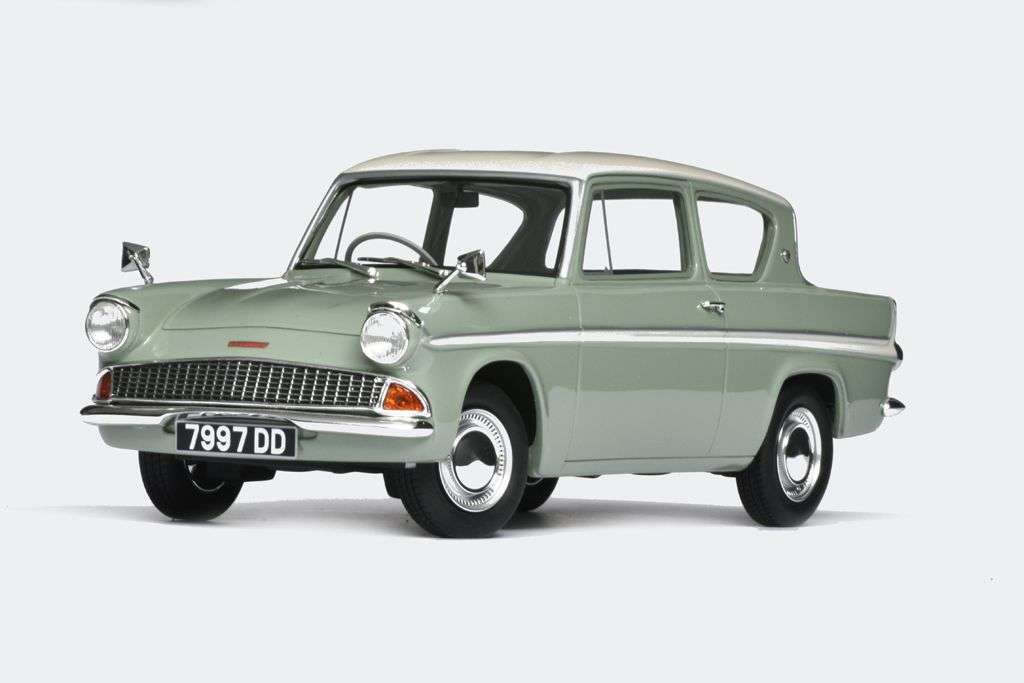 18cult Ford Anglia 105E 1965 4