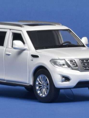 32Tayumo Nissan Y62 1