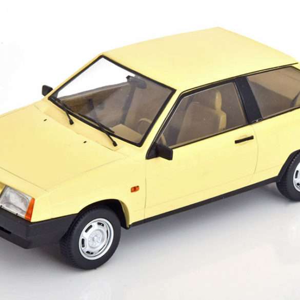118 Premium Scale Models Lada 2108 Samara 1987