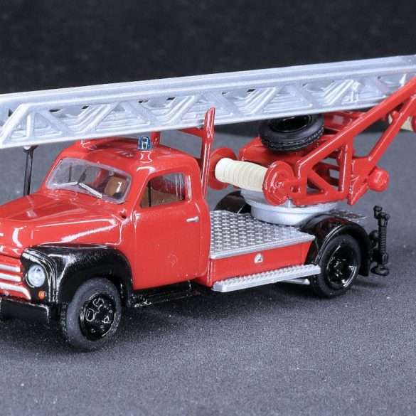 187 Brekina Opel Blitz Ladderwagen