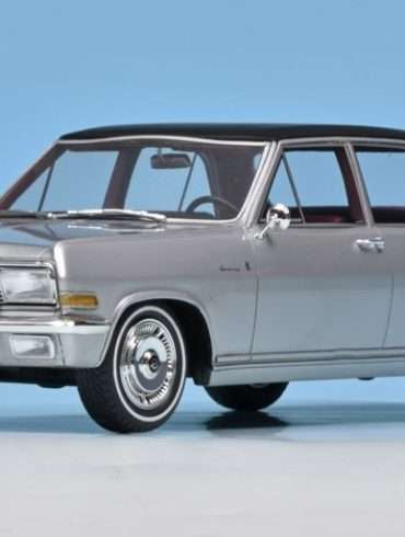 18BoS Opel Diplomat A 1964 1