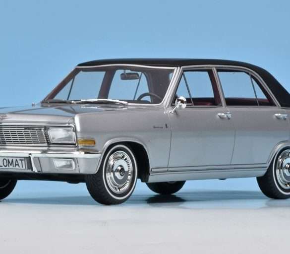 18BoS Opel Diplomat A 1964 1