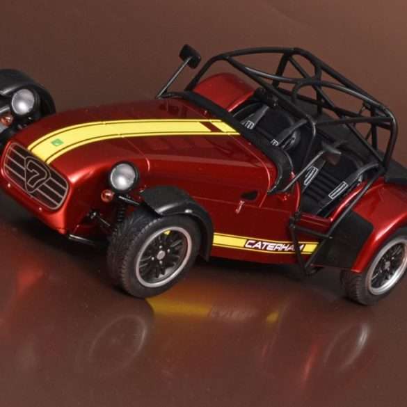 18solido Caterham Seven 275 2014 1