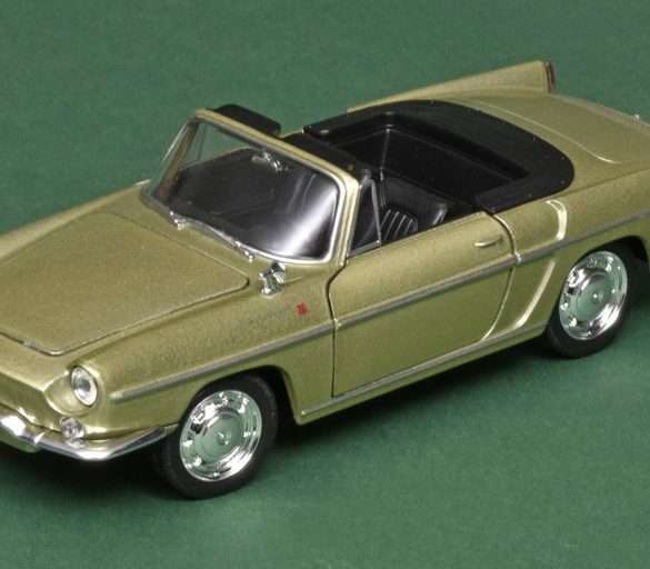 124 Welly Renault Caravelle 1959