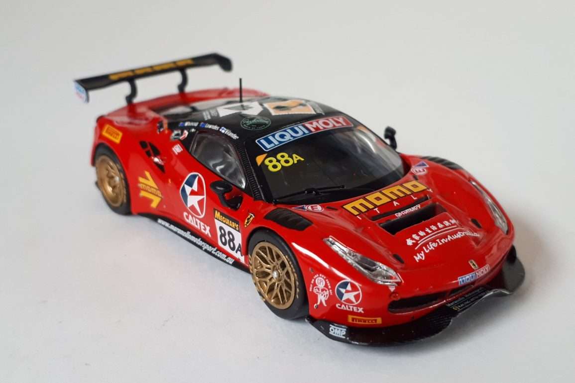 164 Tarmac Works Ferrari 488 GT3 3