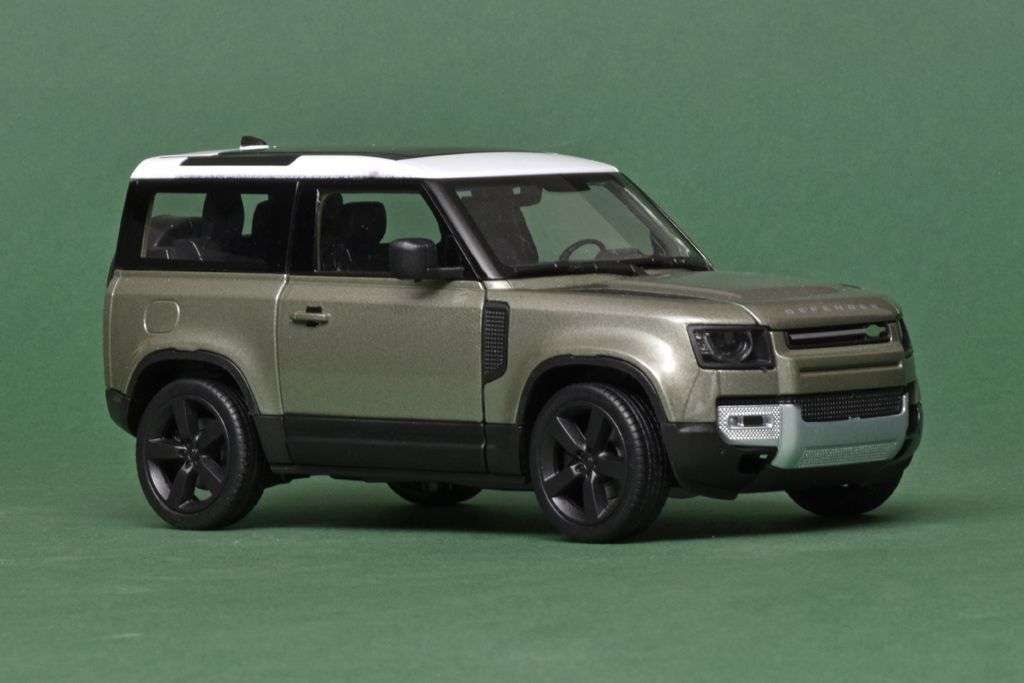 24welly Land Rover Defender 2020 1