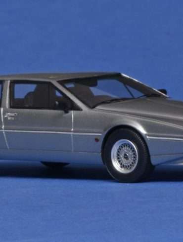 43matrix Aston Martin Lagonda SWB 1986 2