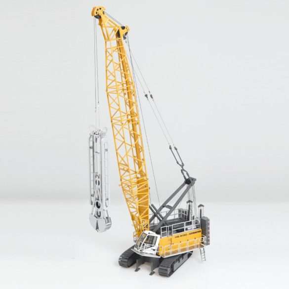 NZG liebherr hs8130 1