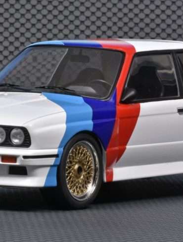 118 Ixo BMW M3 E30 1989