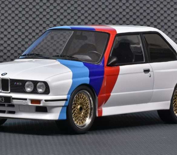 118 Ixo BMW M3 E30 1989