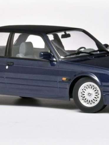 118 KKscale BMW 325i E30 M paket 1998