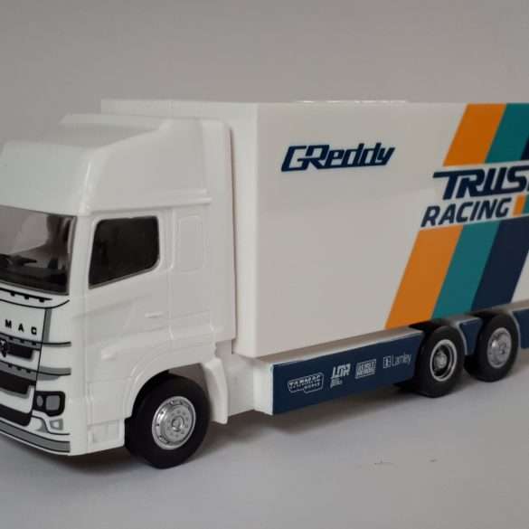 164 Tarmac Works Nissan GT R Nismo GT3 1