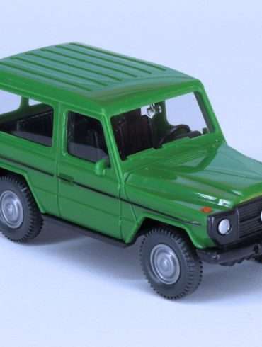 187 Wiking Mercedes Benz G Kort